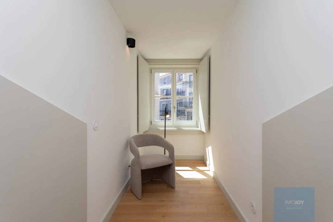 Apartamento T1 para Venda em Santa Maria Maior Foto 24