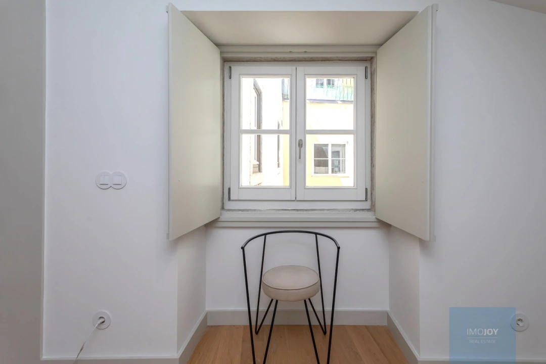 Apartamento T1 para Venda em Santa Maria Maior Foto 33