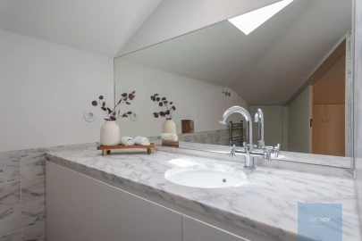 Apartamento T1 para Venda em Santa Maria Maior