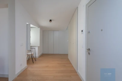 Apartamento T1 para Venda em Santa Maria Maior