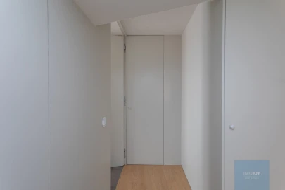 Apartamento T1 para Venda em Santa Maria Maior