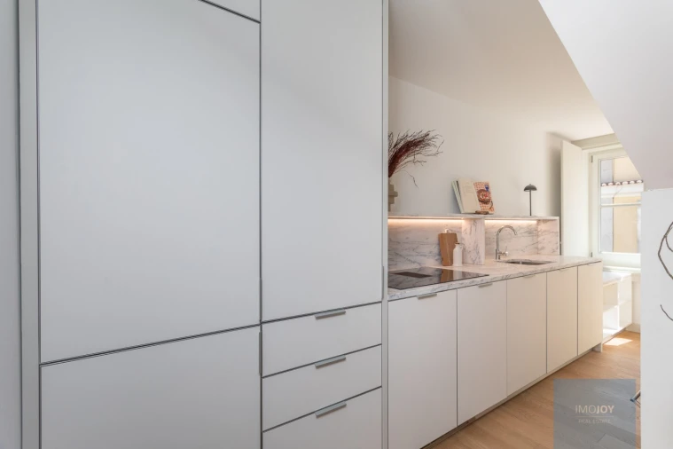 Apartamento T1 para Venda em Santa Maria Maior Foto 2
