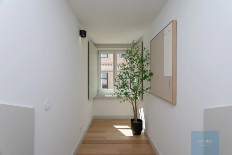 Apartamento T1 para Venda em Santa Maria Maior Foto 16