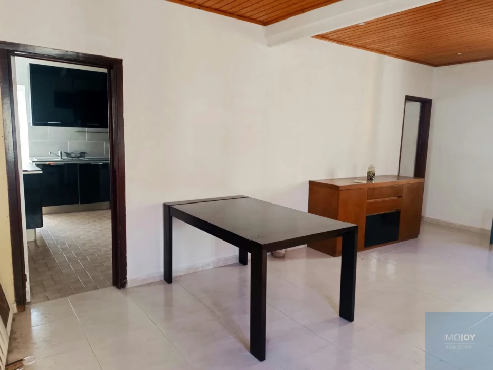 Apartamento T2 para Venda em Algés, Linda-A-Velha e Cruz Quebrada-Dafundo Foto 7