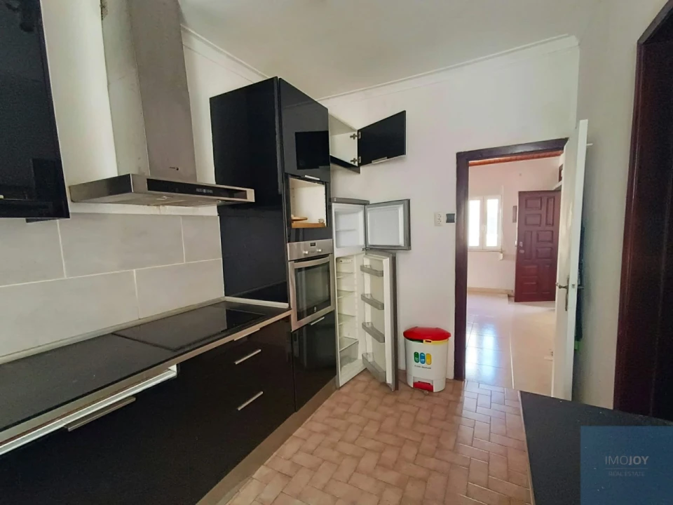 Apartamento T2 para Venda em Algés, Linda-A-Velha e Cruz Quebrada-Dafundo Foto 10