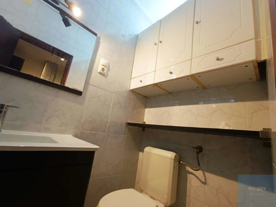 Apartamento T2 para Venda em Algés, Linda-A-Velha e Cruz Quebrada-Dafundo Foto 30