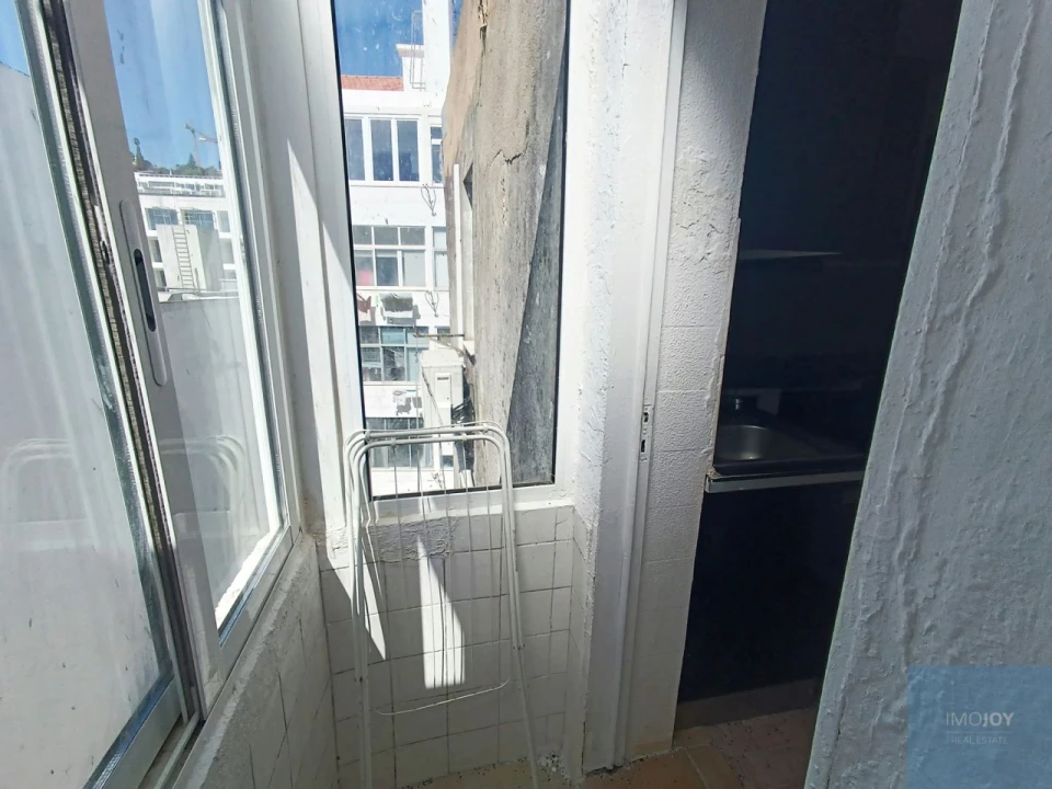 Apartamento T2 para Venda em Algés, Linda-A-Velha e Cruz Quebrada-Dafundo Foto 32
