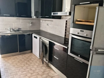 Apartamento T2 para Venda em Algés, Linda-A-Velha e Cruz Quebrada-Dafundo