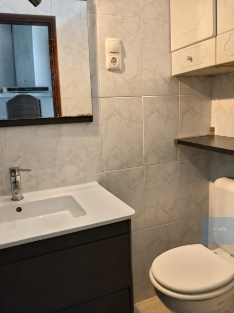 Apartamento T2 para Venda em Algés, Linda-A-Velha e Cruz Quebrada-Dafundo