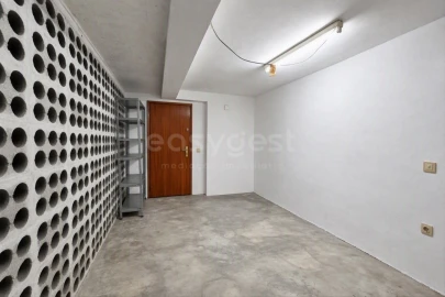 Apartamento T4 para Venda em Santo Antonio dos Olivais