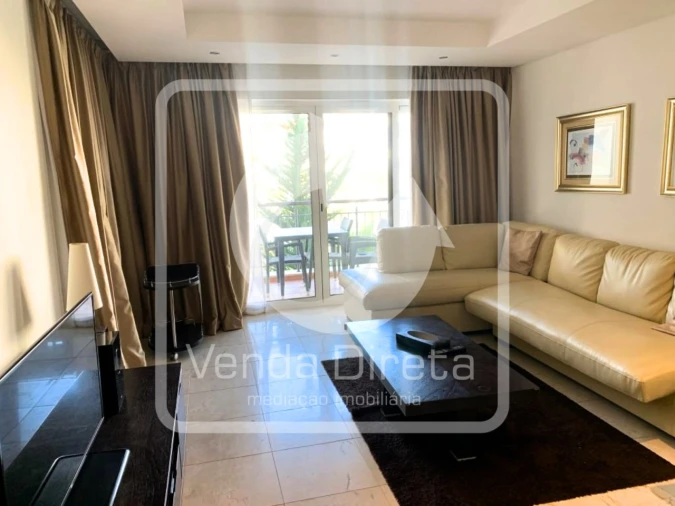 Apartamento T2 para Venda em Quarteira Foto 4