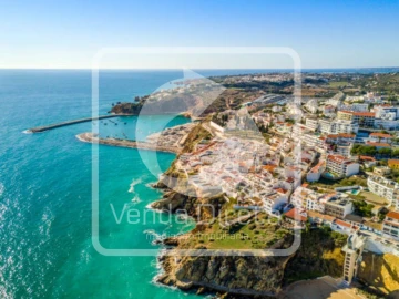 Moradia T3 para Venda em Ferreiras
