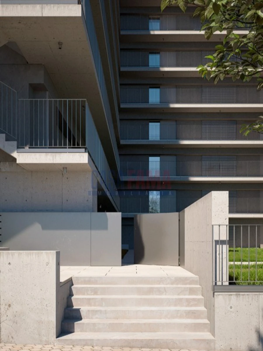 Apartamento T2 para Venda em Vilar de Andorinho Foto 8