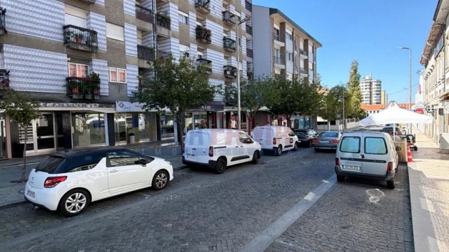 Apartamento T3 para Venda em Santo Tirso, Couto (Santa Cristina e São Miguel) e Burgães