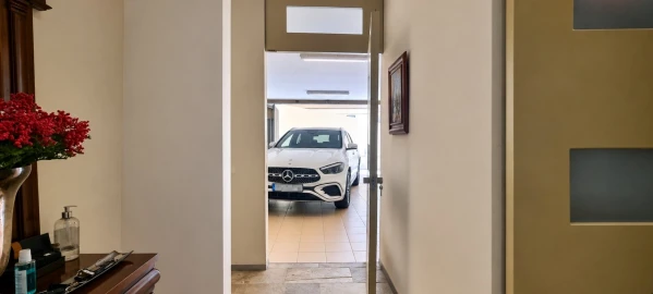 Moradia T6 para Venda em Santo Antonio dos Olivais