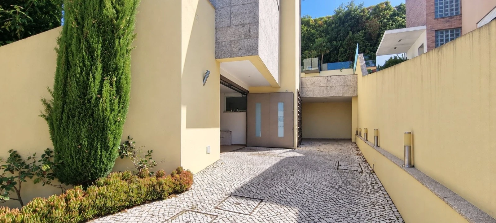 Moradia T6 para Venda em Santo Antonio dos Olivais Foto 60