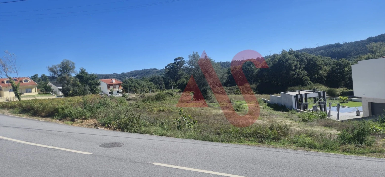 Terreno para Venda em Estorãos Foto 2