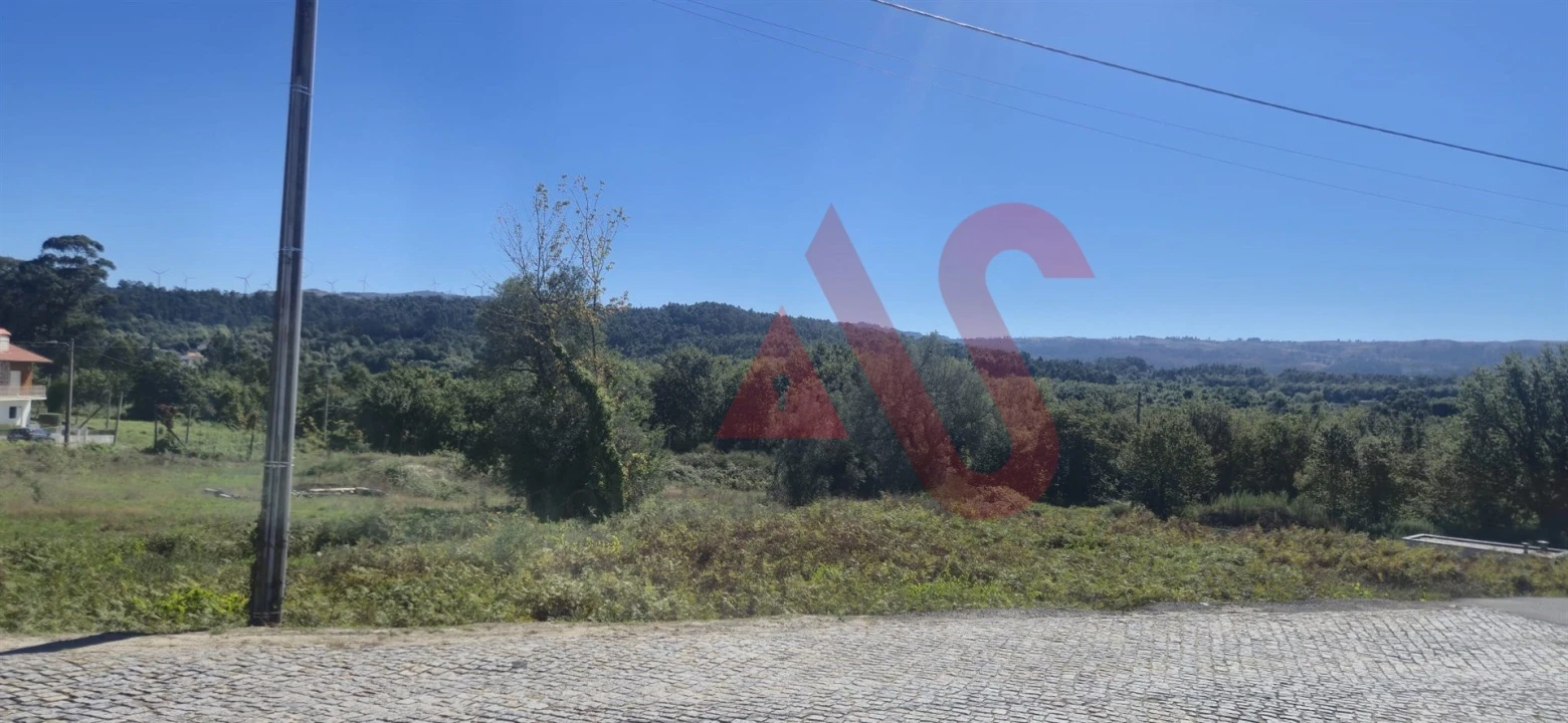Terreno para Venda em Estorãos Foto 4