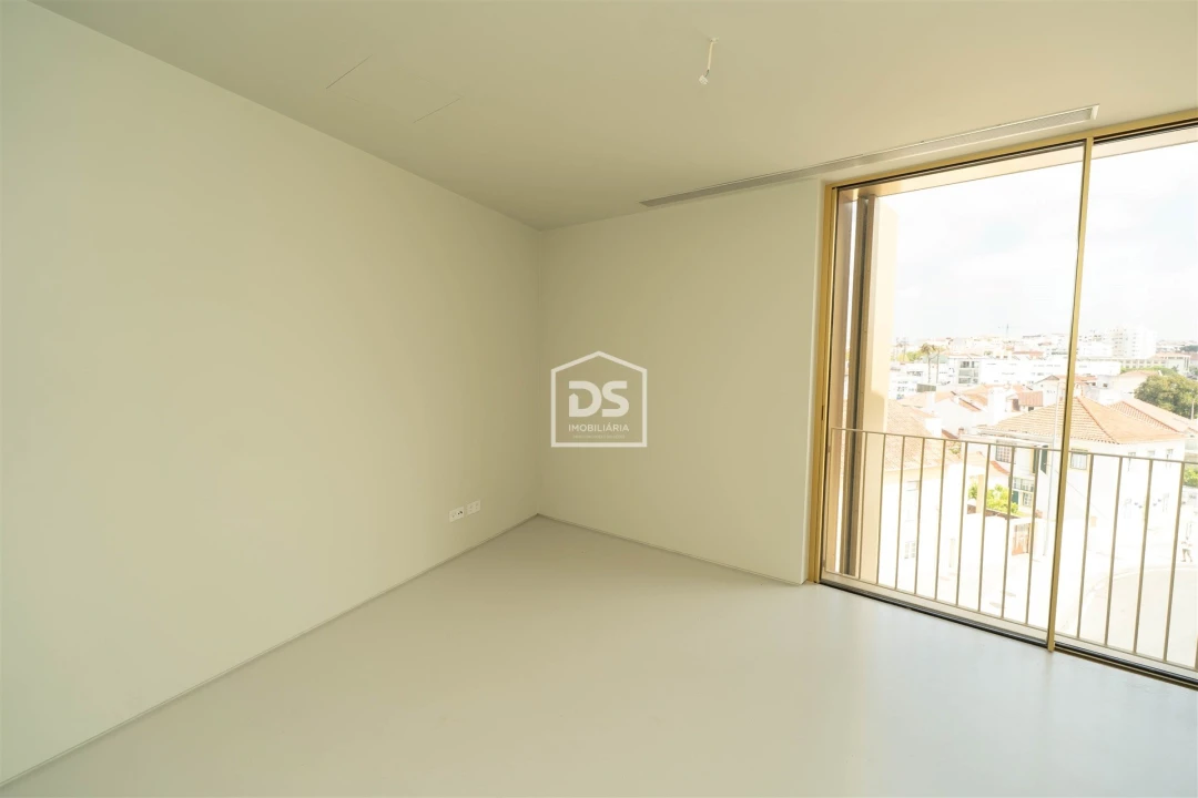 Apartamento T4 para Venda em Leiria, Pousos, Barreira e Cortes Foto 10