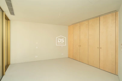 Apartamento T4 para Venda em Leiria, Pousos, Barreira e Cortes