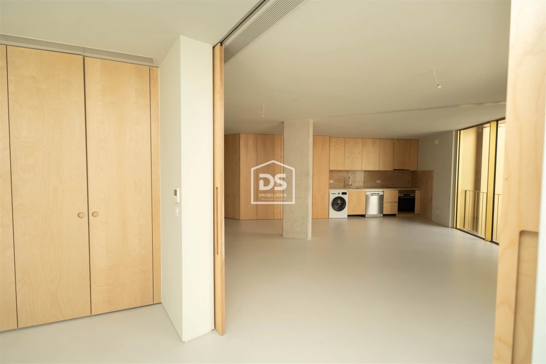 Apartamento T4 para Venda em Leiria, Pousos, Barreira e Cortes Foto 6