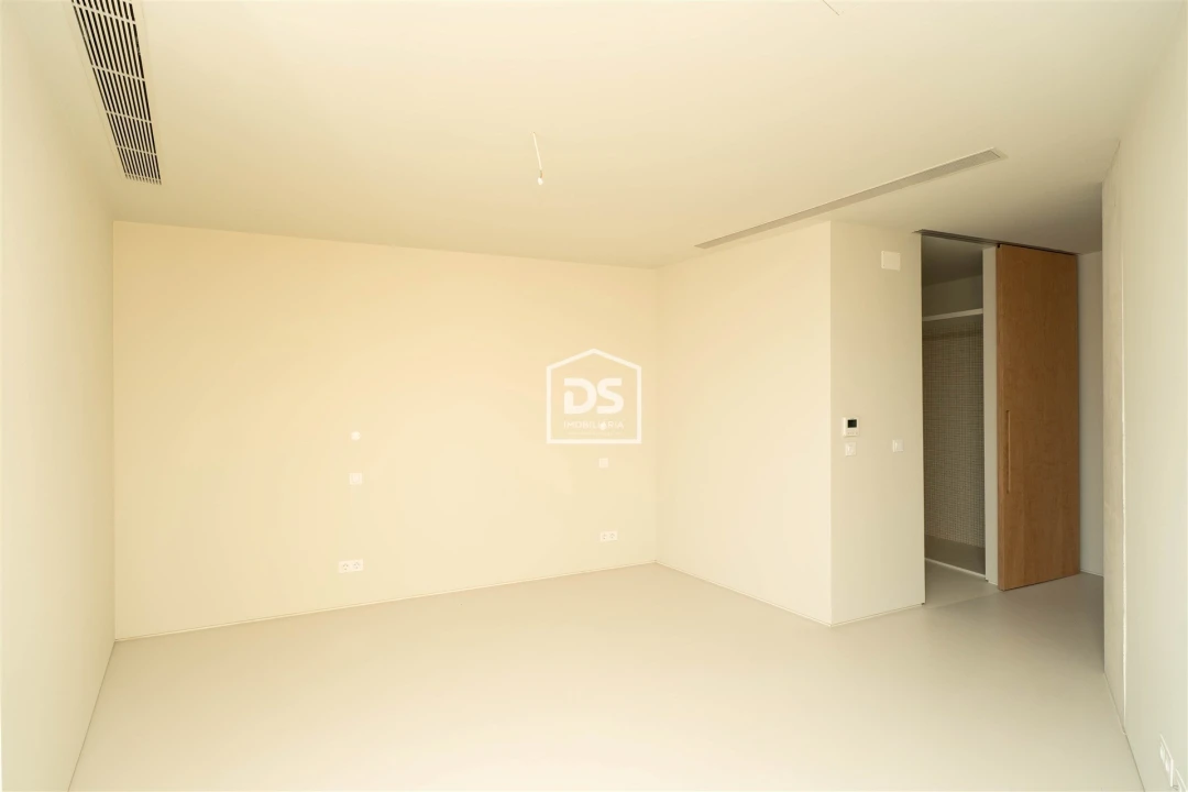 Apartamento T4 para Venda em Leiria, Pousos, Barreira e Cortes Foto 26