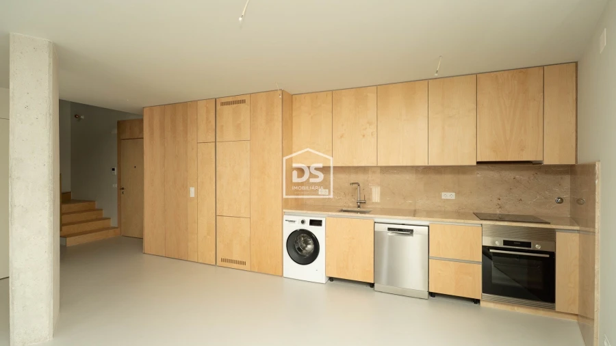 Apartamento T4 para Venda em Leiria, Pousos, Barreira e Cortes