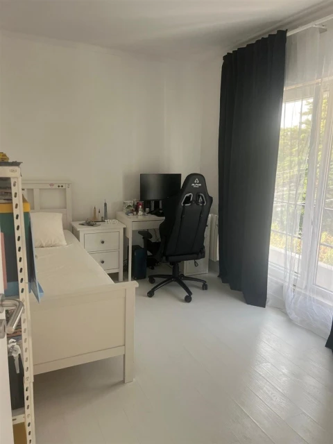 Moradia T4 para Venda em Carcavelos e Parede