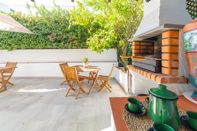Moradia T4 para Venda em Carcavelos e Parede