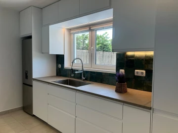 Moradia T4 para Venda em Carcavelos e Parede