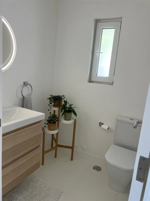 Moradia T4 para Venda em Carcavelos e Parede