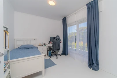 Moradia T4 para Venda em Carcavelos e Parede