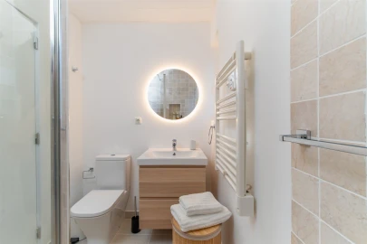 Moradia T4 para Venda em Carcavelos e Parede