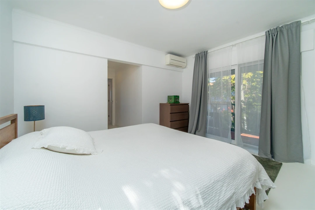Moradia T4 para Venda em Carcavelos e Parede Foto 30