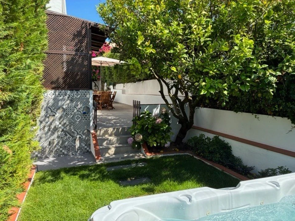Moradia T4 para Venda em Carcavelos e Parede Foto 3
