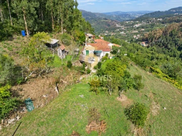 Moradia T3 para Venda em Fornelos