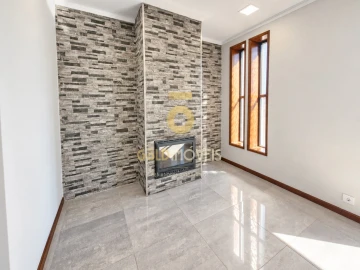 Apartamento T3 para Venda em Paços de Brandão