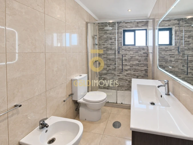 Apartamento T3 para Venda em Paços de Brandão Foto 15
