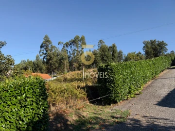 Terreno para Venda em Cernadelo e Lousada (São Miguel e Santa Margarida)