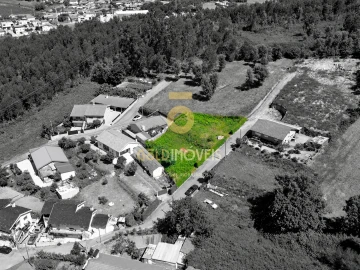 Terreno para Venda em Cernadelo e Lousada (São Miguel e Santa Margarida)