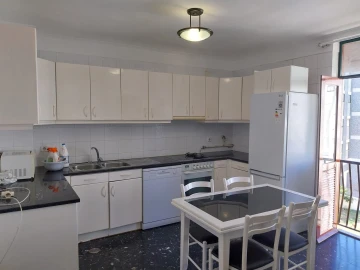 Apartamento T3 para Arrendamento em Sé Nova, Santa Cruz, Almedina e São Bartolomeu