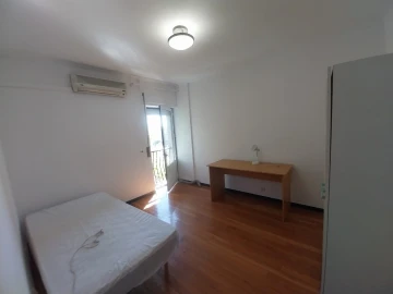 Apartamento T3 para Arrendamento em Sé Nova, Santa Cruz, Almedina e São Bartolomeu
