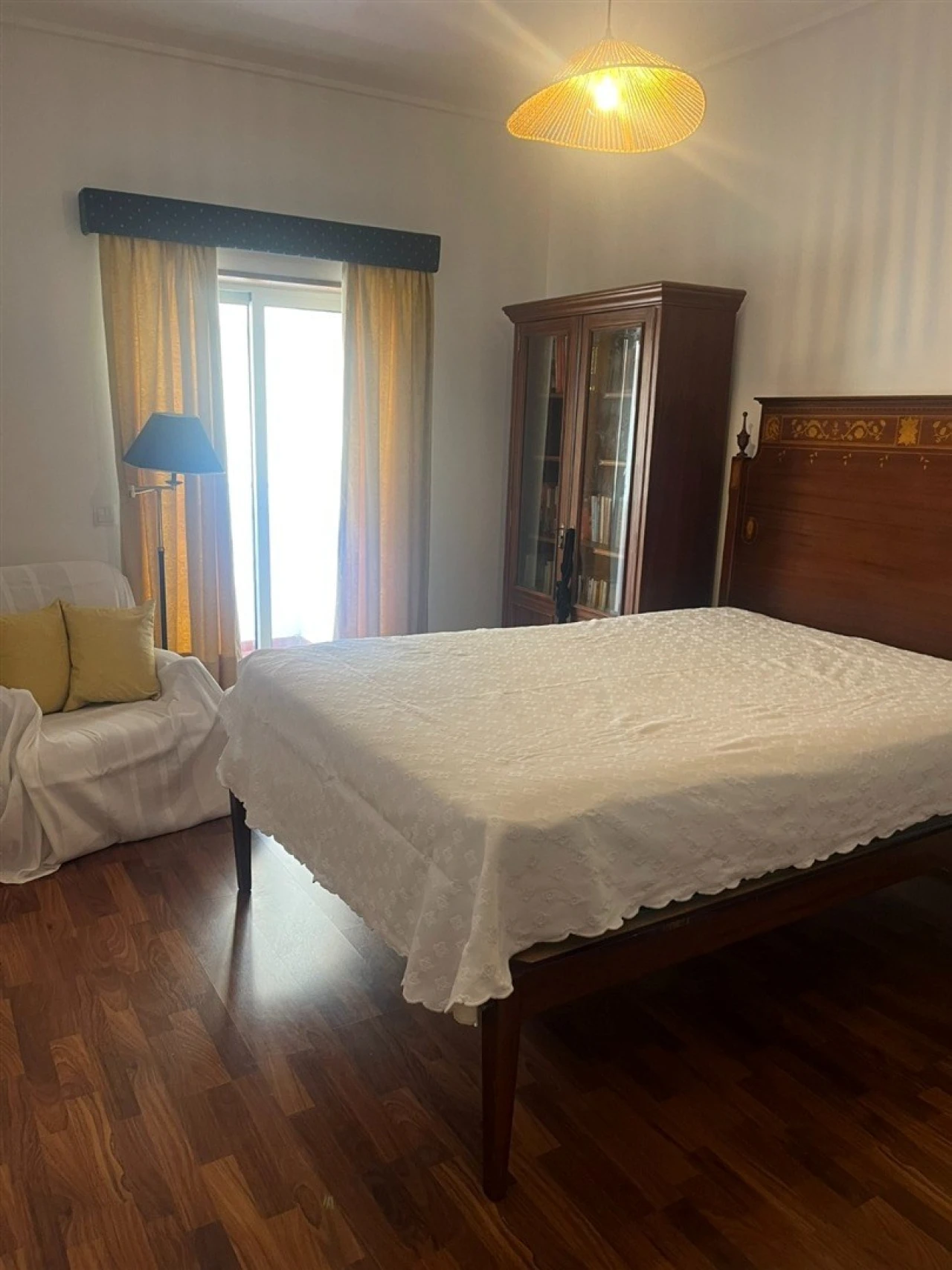 Quarto para Arrendamento em Santo Antonio dos Olivais Foto 3