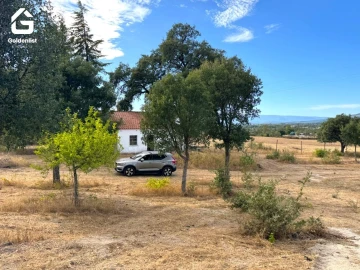 Quinta T0 para Venda em Penamacor
