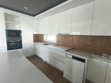 Moradia T4 para Venda em Fernao Ferro