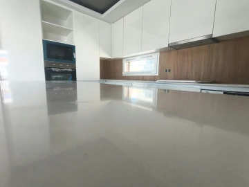 Moradia T4 para Venda em Fernao Ferro