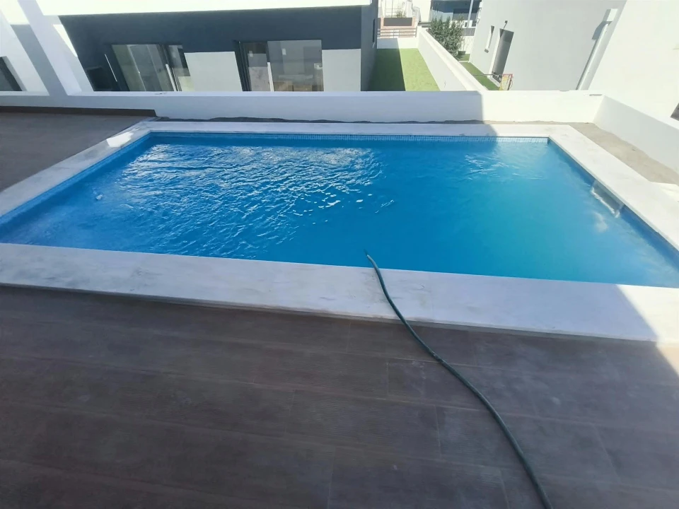 Moradia T4 para Venda em Fernao Ferro Foto 33