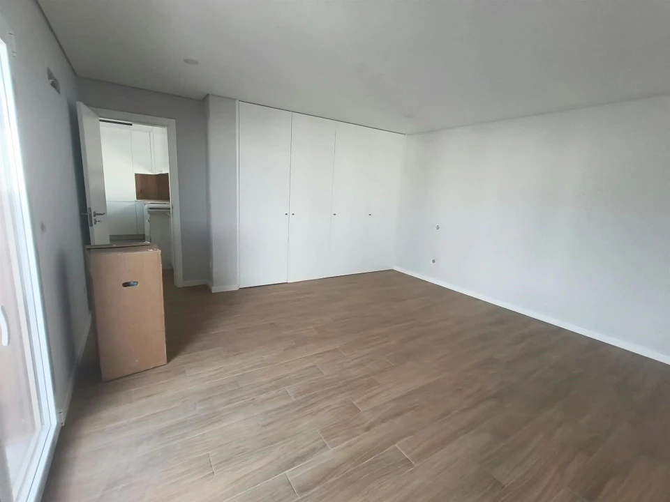 Moradia T4 para Venda em Fernao Ferro Foto 25
