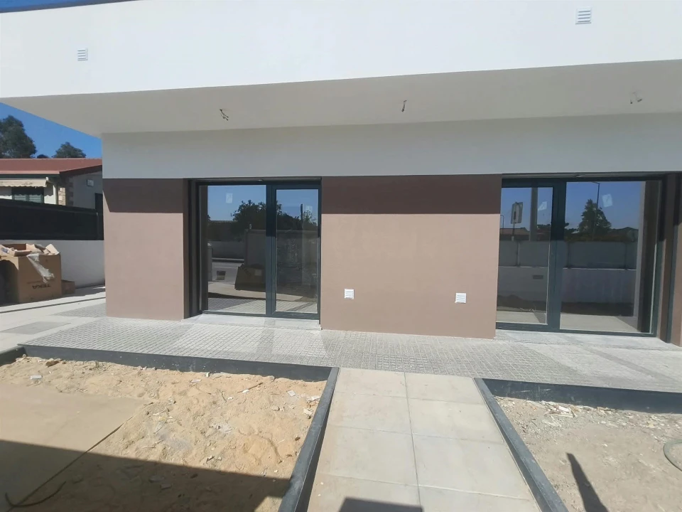 Moradia T4 para Venda em Fernao Ferro Foto 36