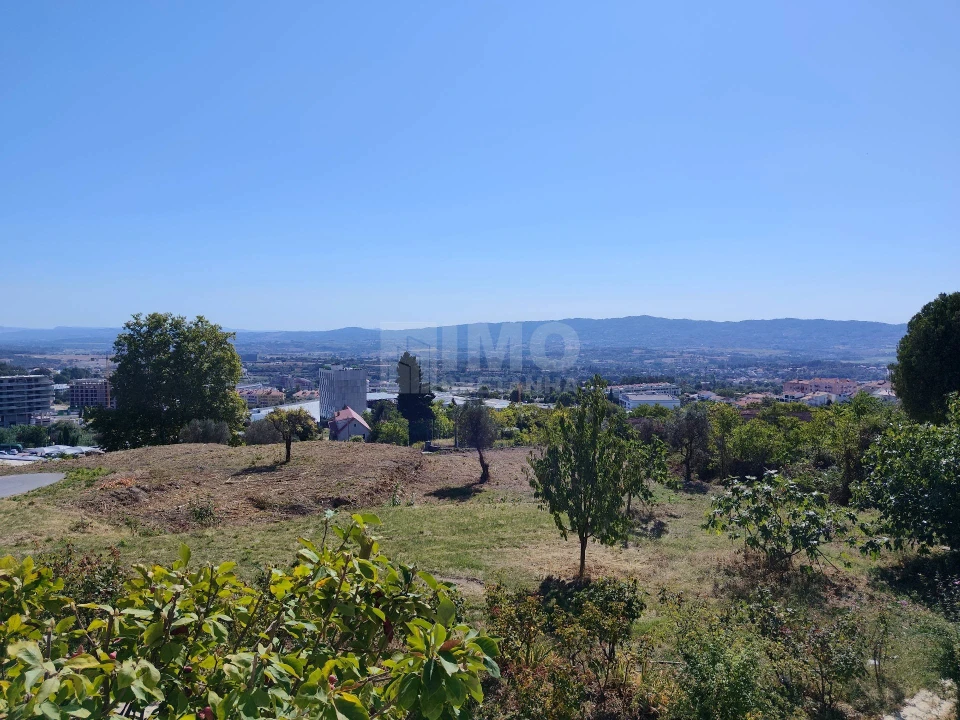 Apartamento T3 para Venda em Covilhã e Canhoso Foto 29